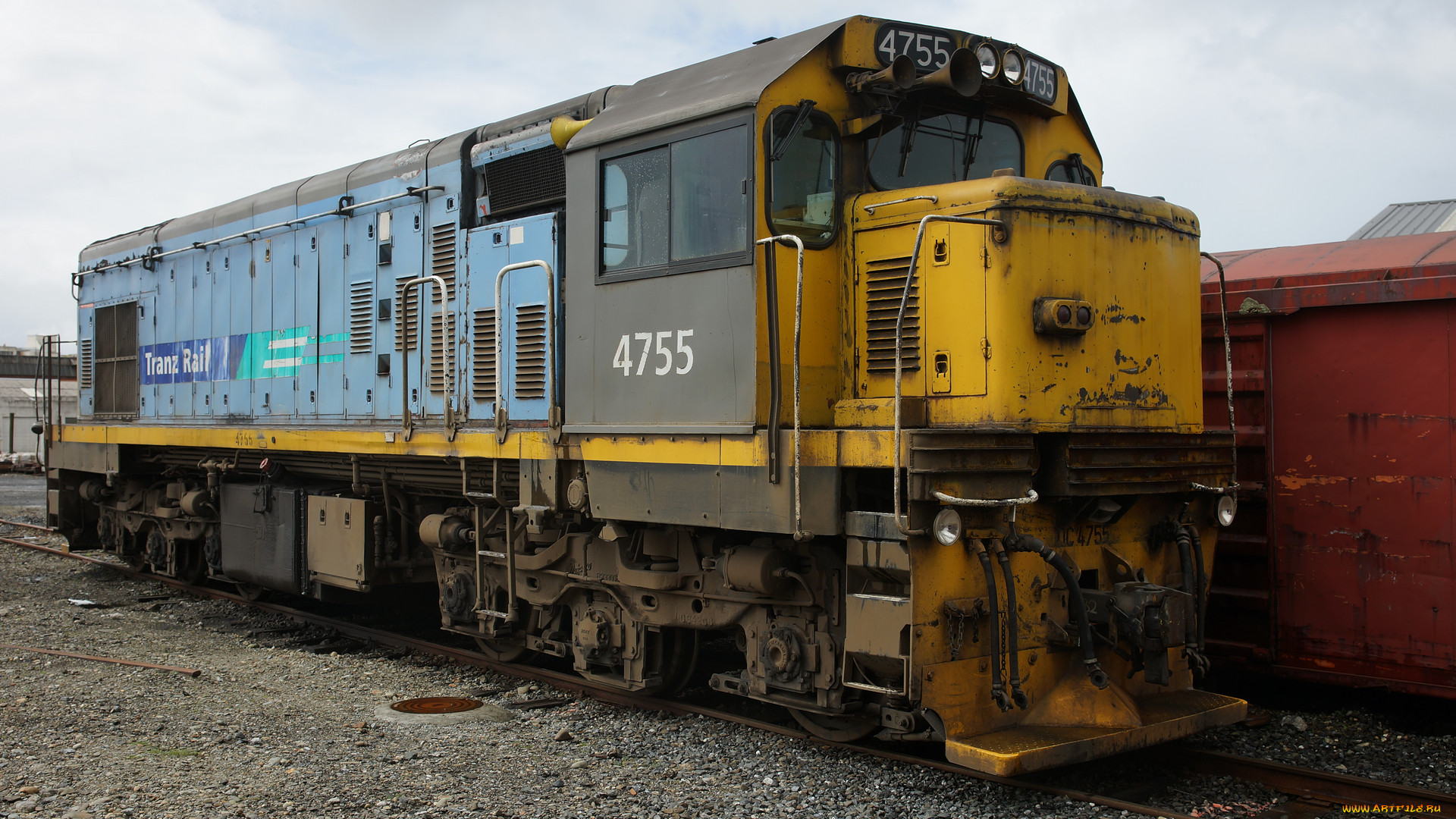kiwirail locomotive dc 4755, , , , , , 